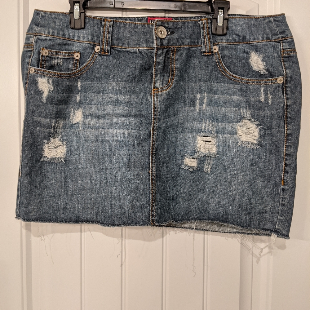 Denim skirt
